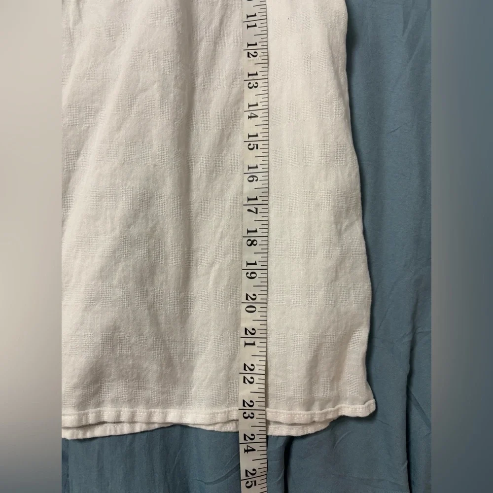 Old Navy Crinkle Guaze Ruffle Cap Sleeve Top - Picture 8 of 8